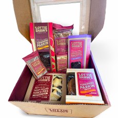 Lottie Shaw's Christmas Hamper 2025 Lottie Shaw's Christmas Hamper 2025