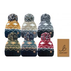 Bartleby Unisex Diamond Pattern Bobble Hat Bartleby Unisex Diamond Pattern Bobble Hat