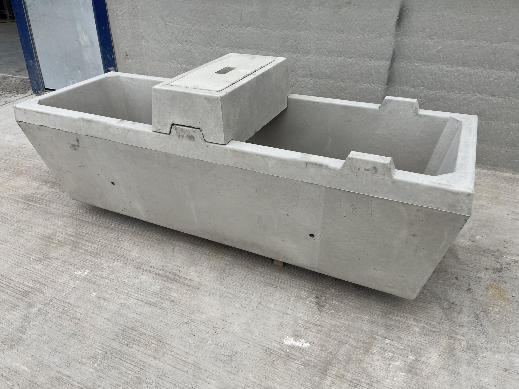 Concrete Water Trough 100gal Rectangle 6'6 X 2'3 BATA Ltd